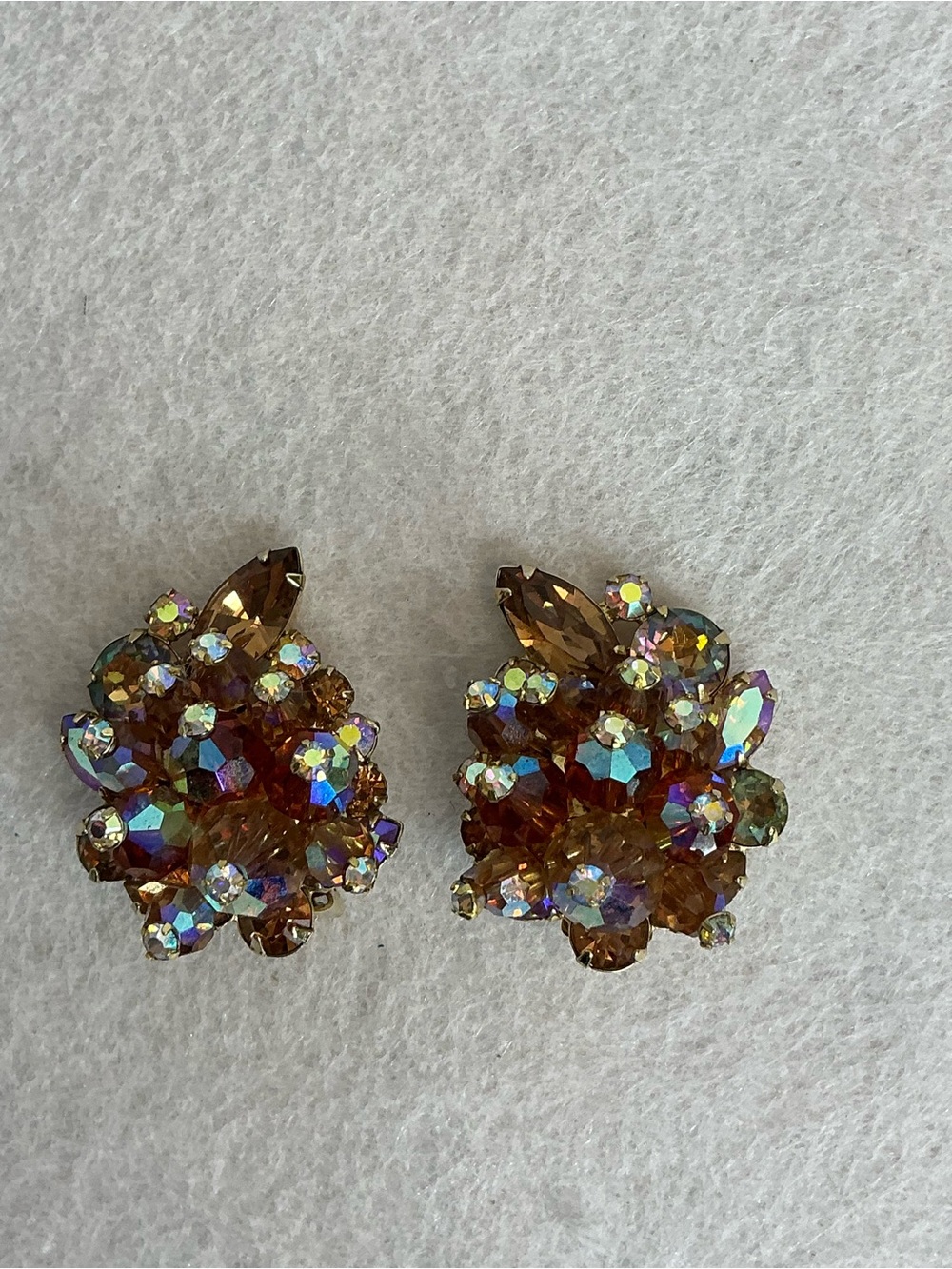 2233 - Vintage Avon Amber and Aurora Crystal Cluster Stud Earrings - Gold Tone